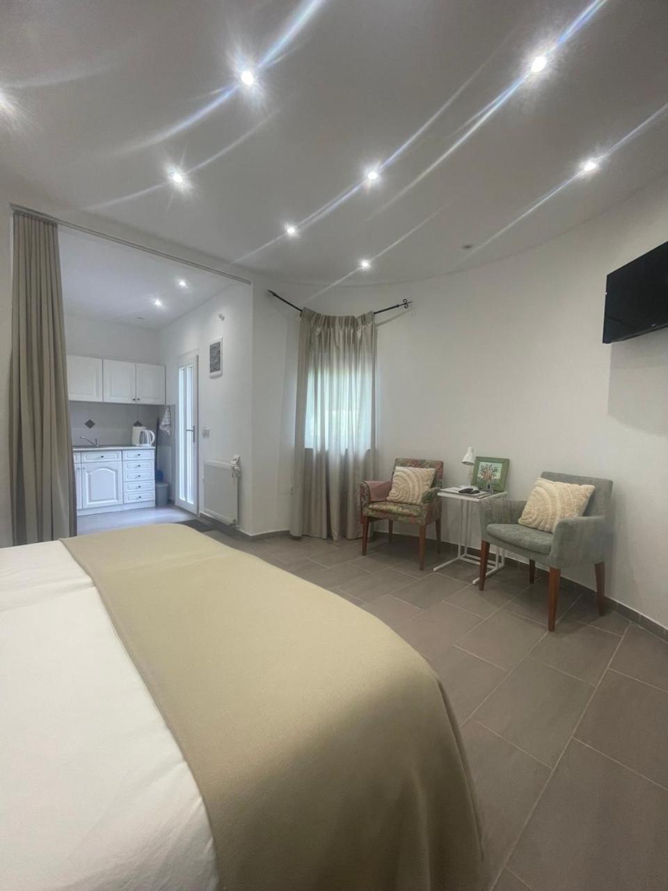 Studio Apartment Lu Rupa Exterior photo